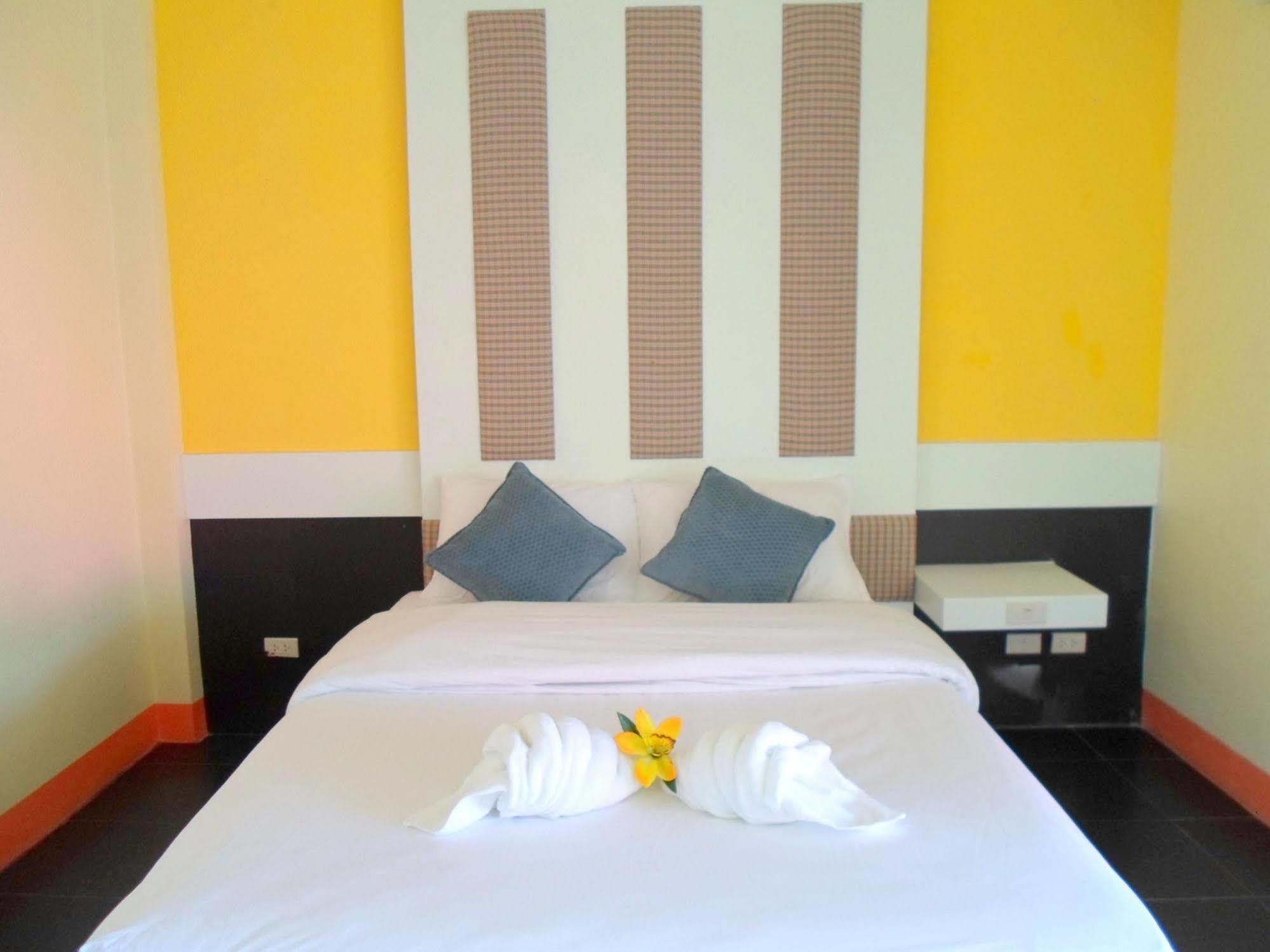 Bantatuk Resort & Restaurant Ban Tha Khun Luaran gambar